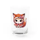 Snow-peaceの可愛いキツネのフードをかぶった子猫のイラスト Water Glass :front