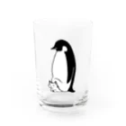 わの屋の暖を取るねこ（ペンギン） Water Glass :front