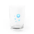 空飛ぶクジラの水玉たまたま Water Glass :front