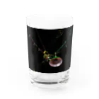 石山蓮華のタイの花市場の電線 Water Glass :front