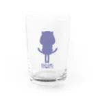 松や SUZURI店の２本のシッポが吾輩のトレードマークにござる Water Glass :front