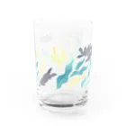 8i_ya1のすやすやラッコ Water Glass :front