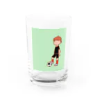 cumincuminのサッカー少年黒ユニフォーム Water Glass :front