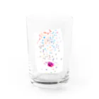 5つ葉クローバーの4歳の芸術品 Water Glass :front