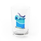 つろおがNOWの湯野浜「波乗り発祥の浜」像 Water Glass :front