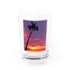 hawaiitaroハワイグッズショップのsunsetヤシの木 Water Glass :front