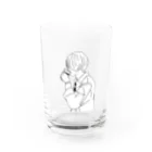 ikuminakamuraの紙コップでドリンクを飲む人 Water Glass :front