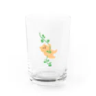 クマ小屋の蔓にからまるクマ Water Glass :front