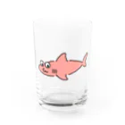 サメ わりとおもいのサメ？はピンク Water Glass :front