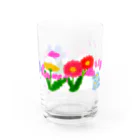 もふもふ達の秘密の花暮らしsuzuri店のお庭でかくれんぼ Water Glass :front