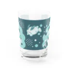 オムタマスタジオの雪だるまと雪うさぎ Water Glass :front