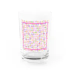 charlolのCharlieカラフル背景ホワイト Water Glass :front