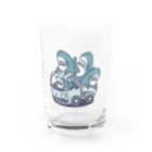 サメ わりとおもいのサメがたくさんトラックに Water Glass :front