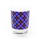 シンプルなグッズ やこ屋の紫の花の幾何学模様 Water Glass :front