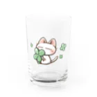 ねこ猫屋さんの白猫さんとクローバー Water Glass :front