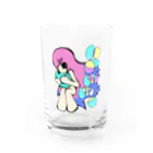 31556のねむい女の子 Water Glass :front