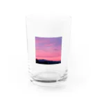 HIKARI♡ROOM の夕暮れの空～ピンク Water Glass :front