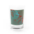 アユミーノの水たまりにある風景 グラス前面