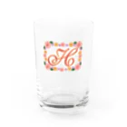 ロゴTシャツのひよこ堂のフラワー イニシャル H  は行 名前 Water Glass :front