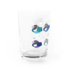 おりすの巣のアングリーラブバード　ボタンインコ達（ブルー） Water Glass :left