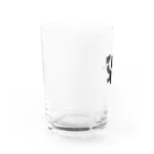 かわいい女の子とシュールな絵のジト目ネコ Water Glass :left