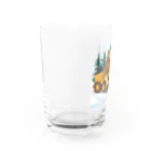 HappyFaceMarketの雪かきするクマ Water Glass :left