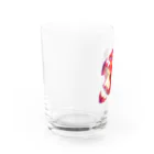 アップルの店のリンゴを一口齧ったら、真っ赤 Water Glass :left