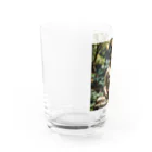 Take-chamaの驚くべき仏像があなたを迎えます。 Water Glass :left