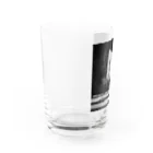 古春一生(Koharu Issey)のバグった世の中。(モノクロ) Water Glass :left