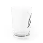 ハリネズミと楽器のファゴットとハリネズミ　モノクロ Water Glass :left