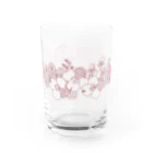 momokoharadaのピンクべージュのボタニカルコップ グラス左面