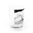 akane_art（茜音工房）のモノクロチワワ（アンニュイ1） Water Glass :left