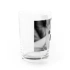 akane_art（茜音工房）のモノクロチワワ（おすまし） Water Glass :left