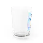 ヤママユ(ヤママユ・ペンギイナ)のケープペンギン「ちょうちょ追っかけてたの」(Blue) Water Glass :left