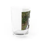 まさむねの姉の木の匂いをかぐまさむね Water Glass :left