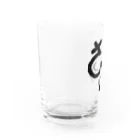 Patakaの皿（さら）、それはdish。 Water Glass :left