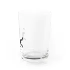 J工房-suzuri店の陽気なレトリーバー(黒) Water Glass :right