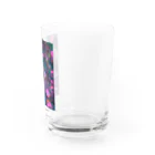 NEON CITYのネオンシティ シリーズ Don't look at yourself through their eyes Water Glass :right