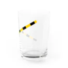 でんでんかんかんの踏切の遮断機 Water Glass :right