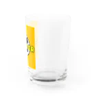 happy_25chanのサッカーボール柄Tシャツ（黄色/白） Water Glass :right