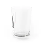 となり町のペントロー。のラグビーボールを温めるペントロー Water Glass :right