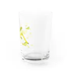 illust_designs_labのサバクトビバッタ 群生相 群体・蝗害 Water Glass :right