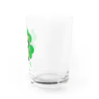 猫の隠れ家の四つ葉印の化け狸ちゃん Water Glass :right