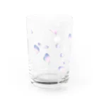 儚くて脆い 夢か現かの儚げな花びら Water Glass :right