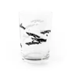 This is Mine（ディスイズマイン）のマゼラン水槽前 Water Glass :right