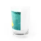 かかのバケツと戯れるシロクマ Water Glass :right