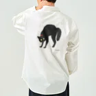 小鳥と映画館の赤い首輪のツンデレ黒猫ちゃん Work Shirt