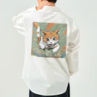 にゃんこーねこの飛び掛かる猫 Work Shirt