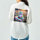momonekokoの虹色に輝く優雅な猫 Work Shirt