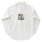 yanagi_mochiの人間の子供を検診する猫ナース Work Shirt